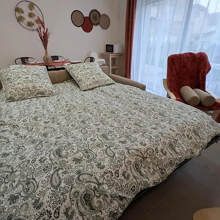 2 Apparts, Familles & Pros Cernay (Haut-Rhin)