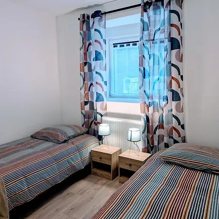 Apartamento 2 Apparts, Familles & Pros