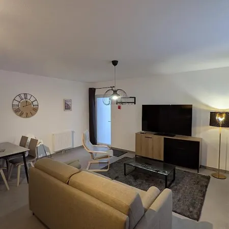 Des Chevaliers Apartment