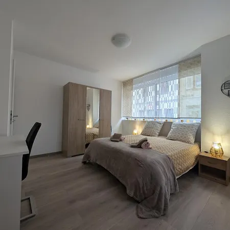 Des Chevaliers Apartment *