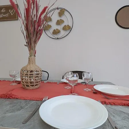 2 Apparts, Familles & Pros Apartamento Cernay (Haut-Rhin)